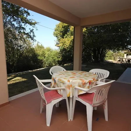 Apartments With Parking Space Presika, Labin - 7390 Apartment